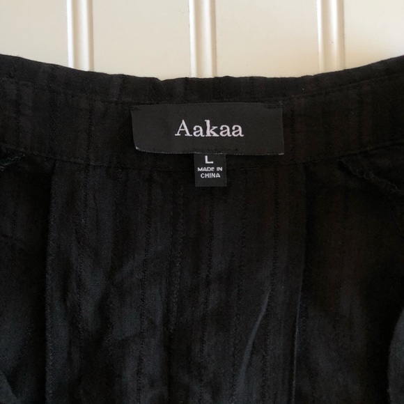 Aakaa Roll Sleeve Tie Front Black Top ~ Size L - Picture 8 of 13